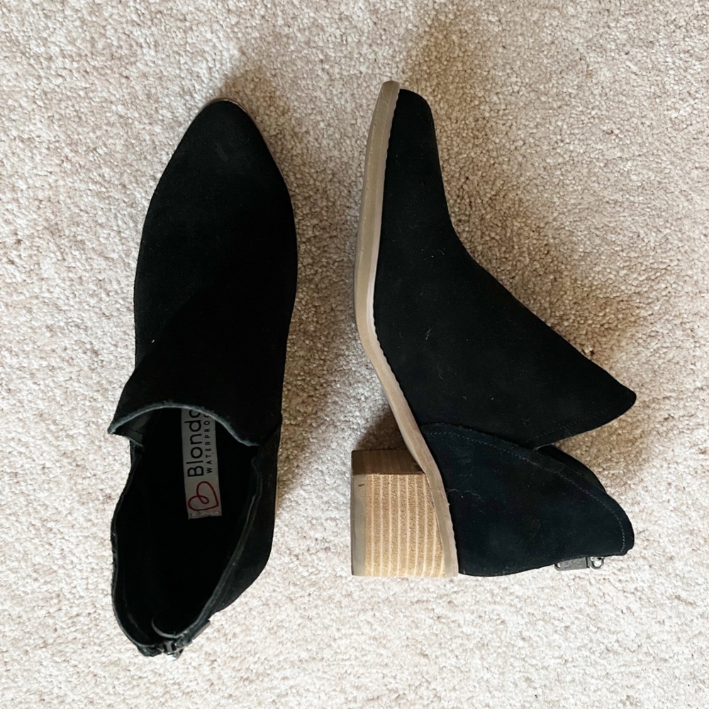 Blondo Black Suede Ellis Waterproof Ankle Boots Size 7.5
